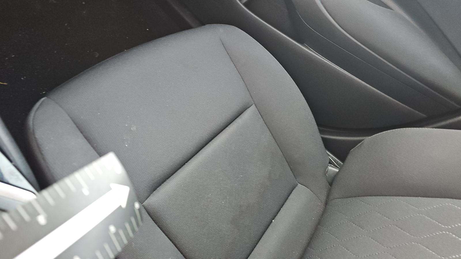 2024 Toyota Corolla LE FWD