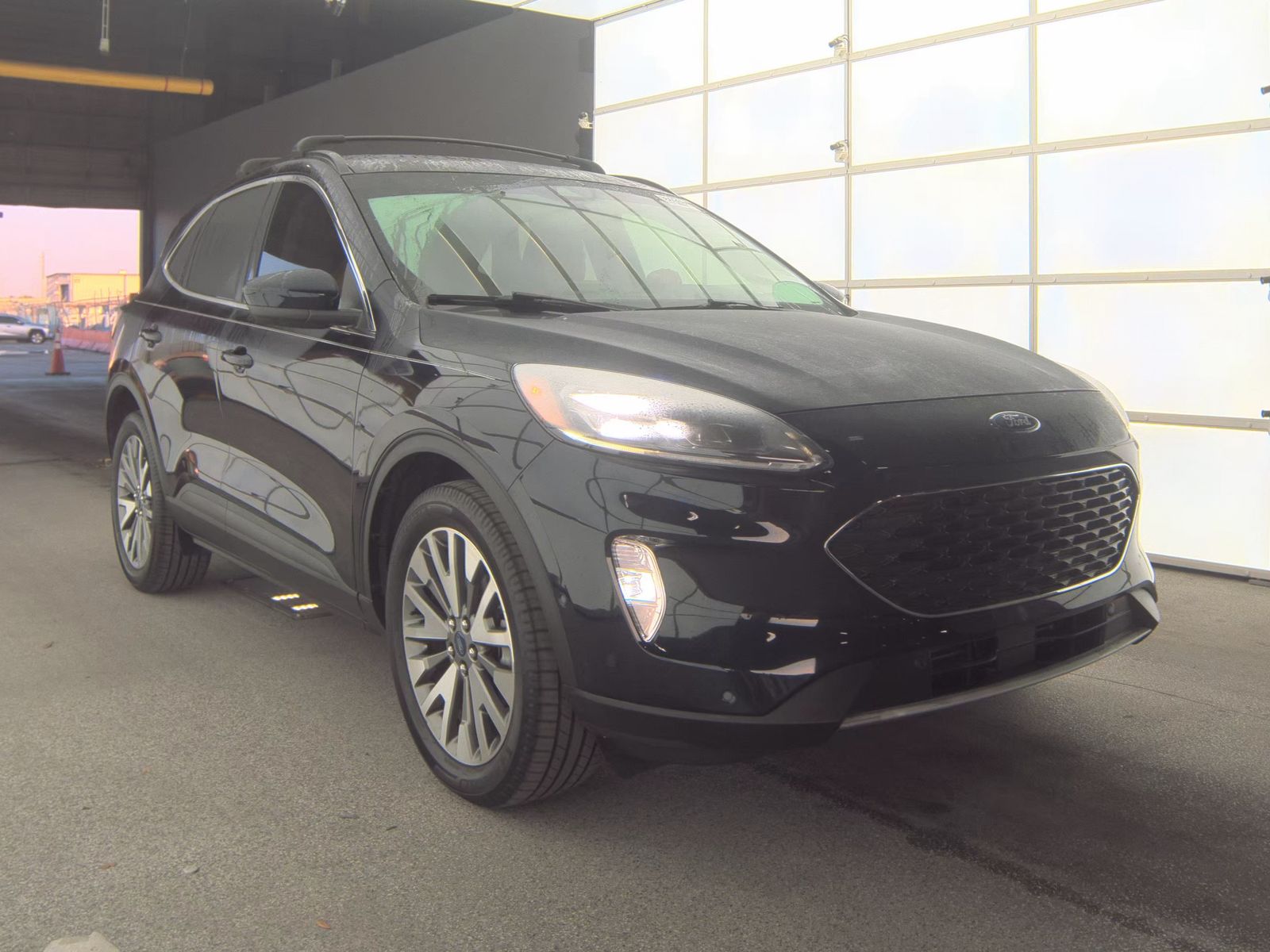 FORD ESCAPE - 5