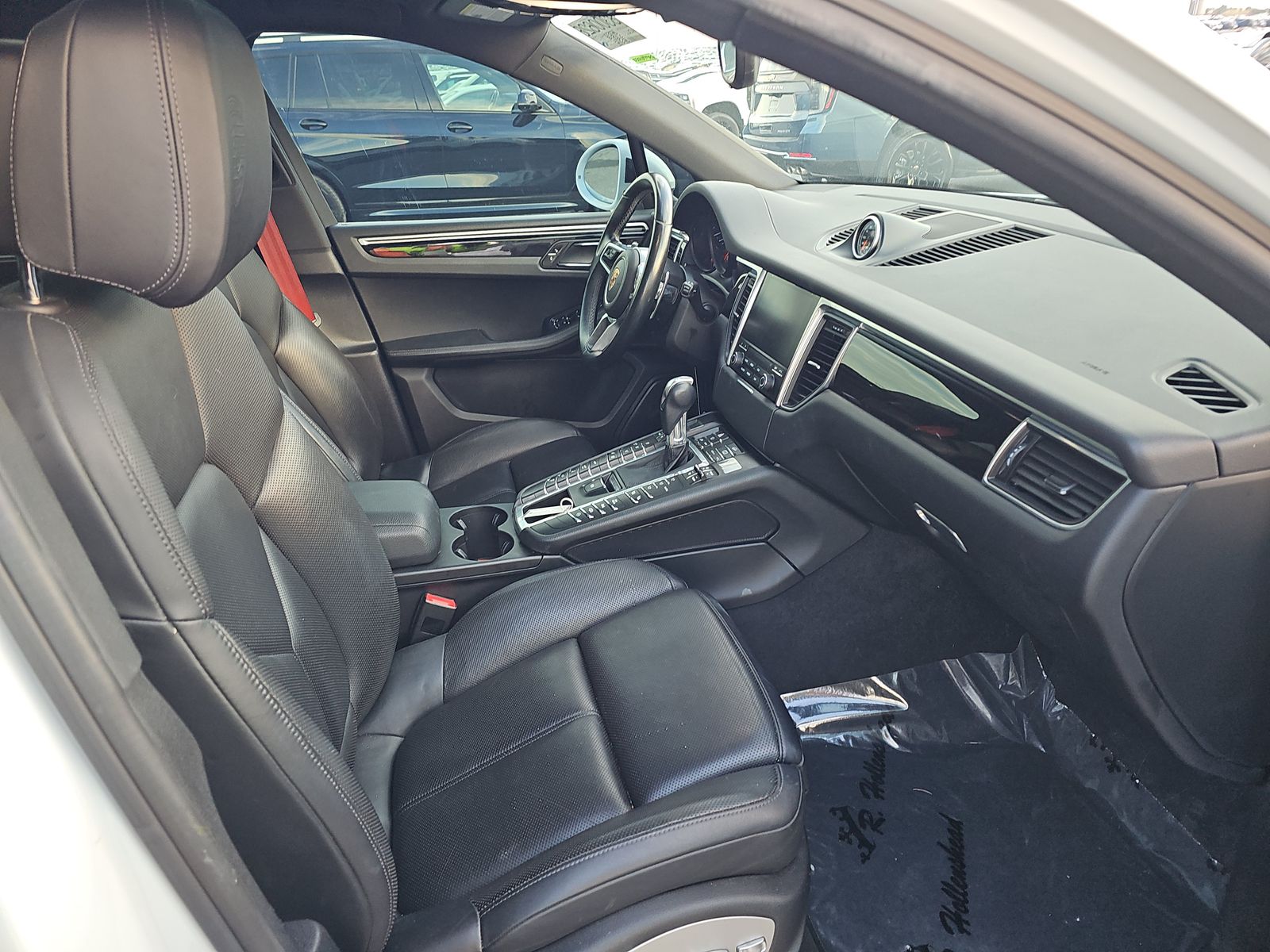 2018 Porsche Macan Sport Edition AWD