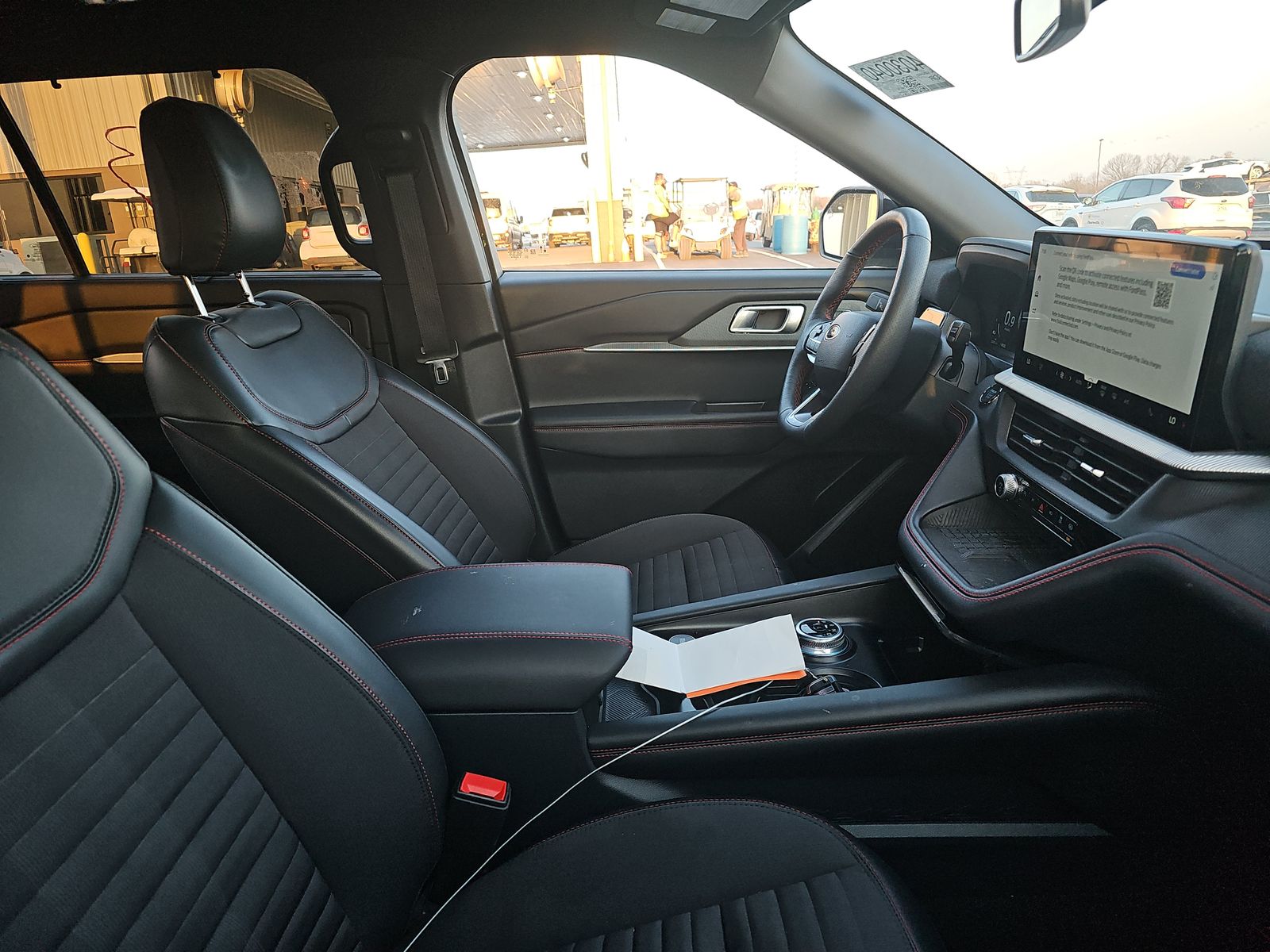 2025 Ford Explorer ST-Line AWD