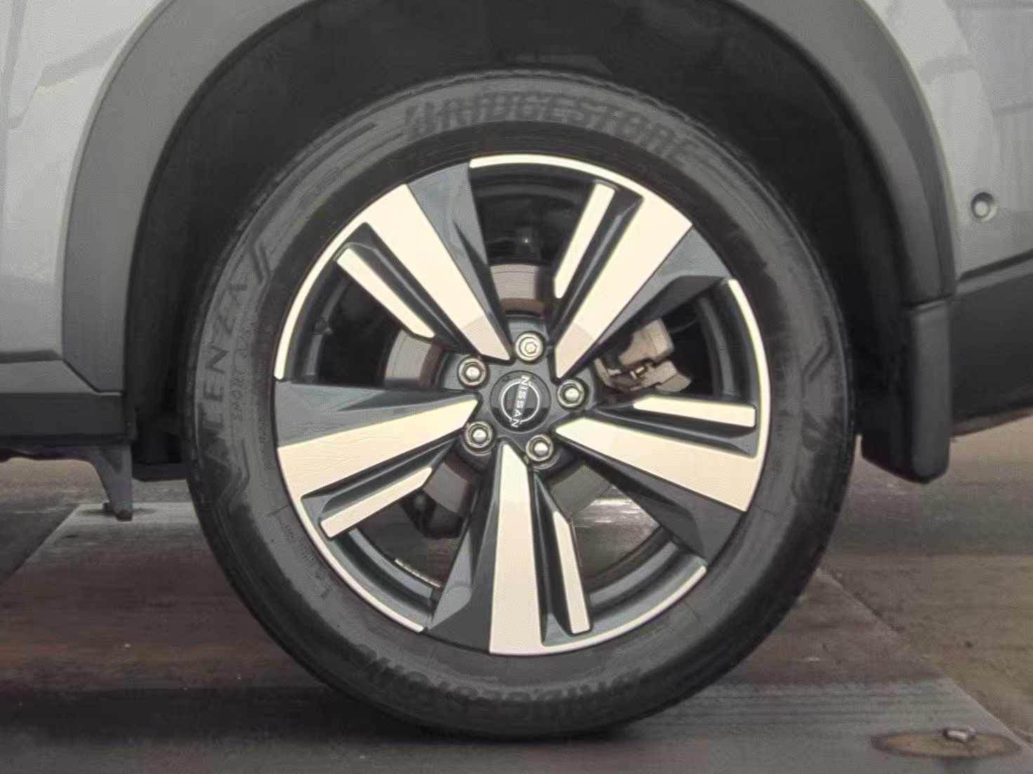 2023 Nissan Rogue SL AWD