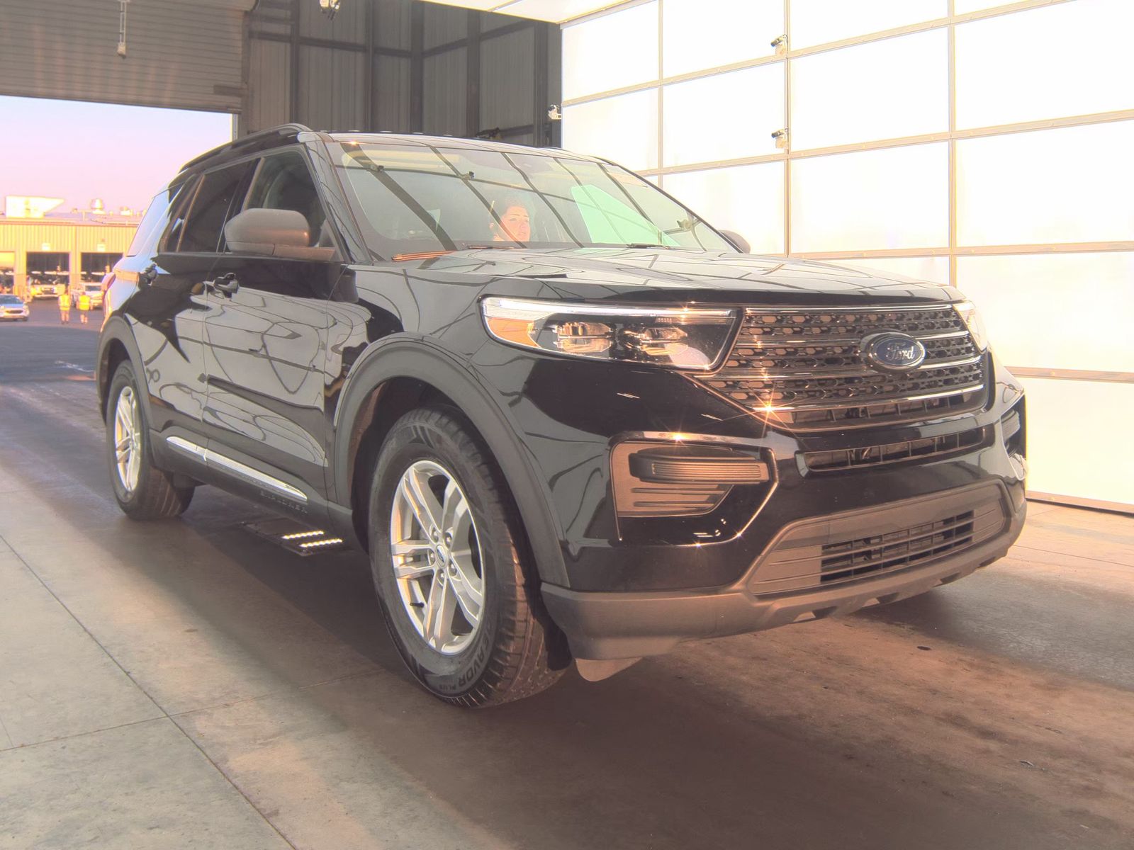 2022 Ford Explorer XLT RWD