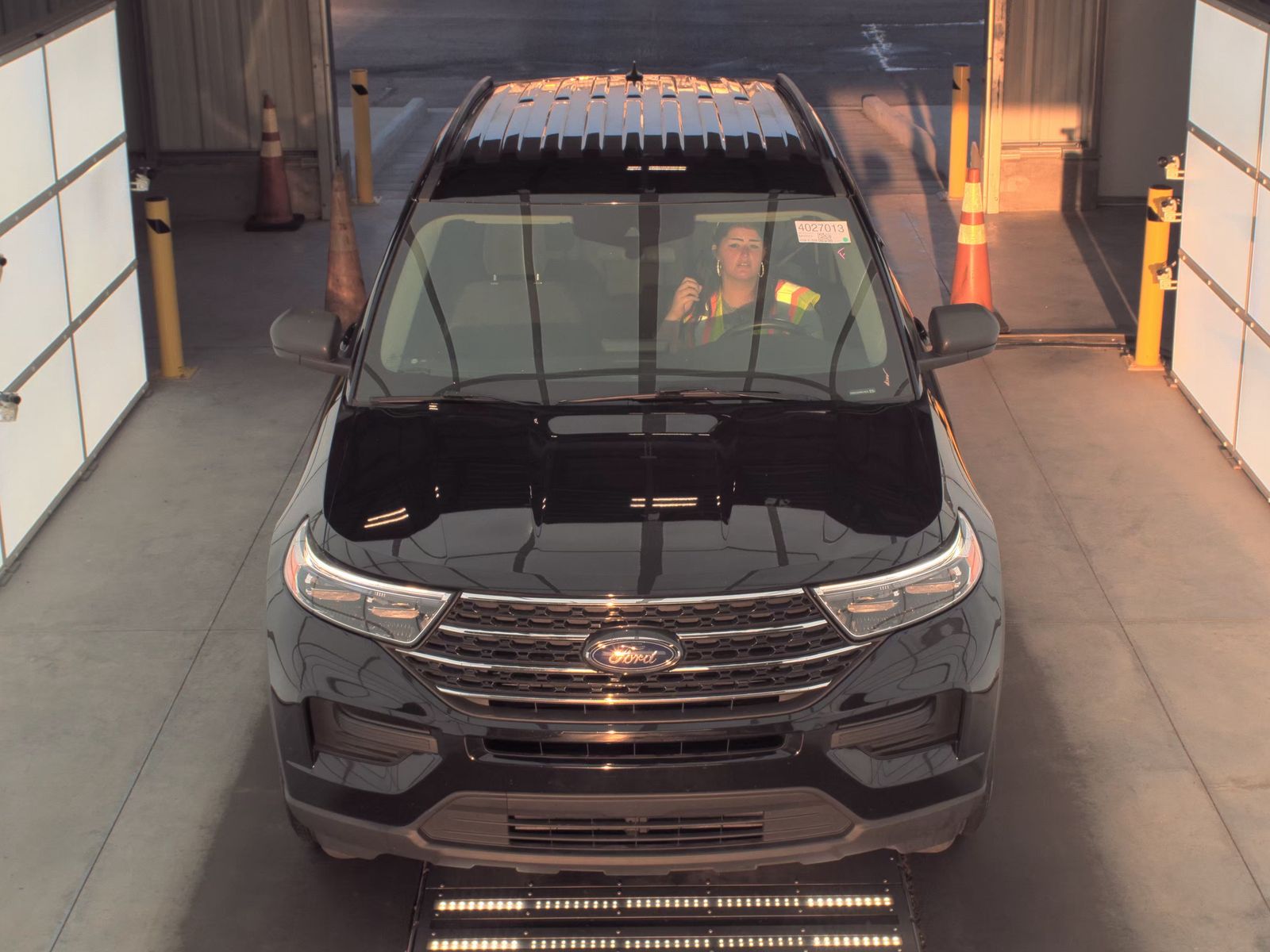 2022 Ford Explorer XLT RWD