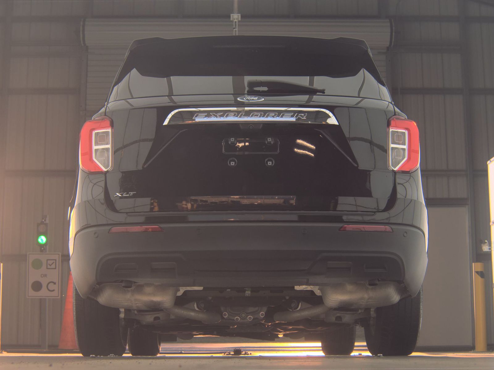 2022 Ford Explorer XLT RWD