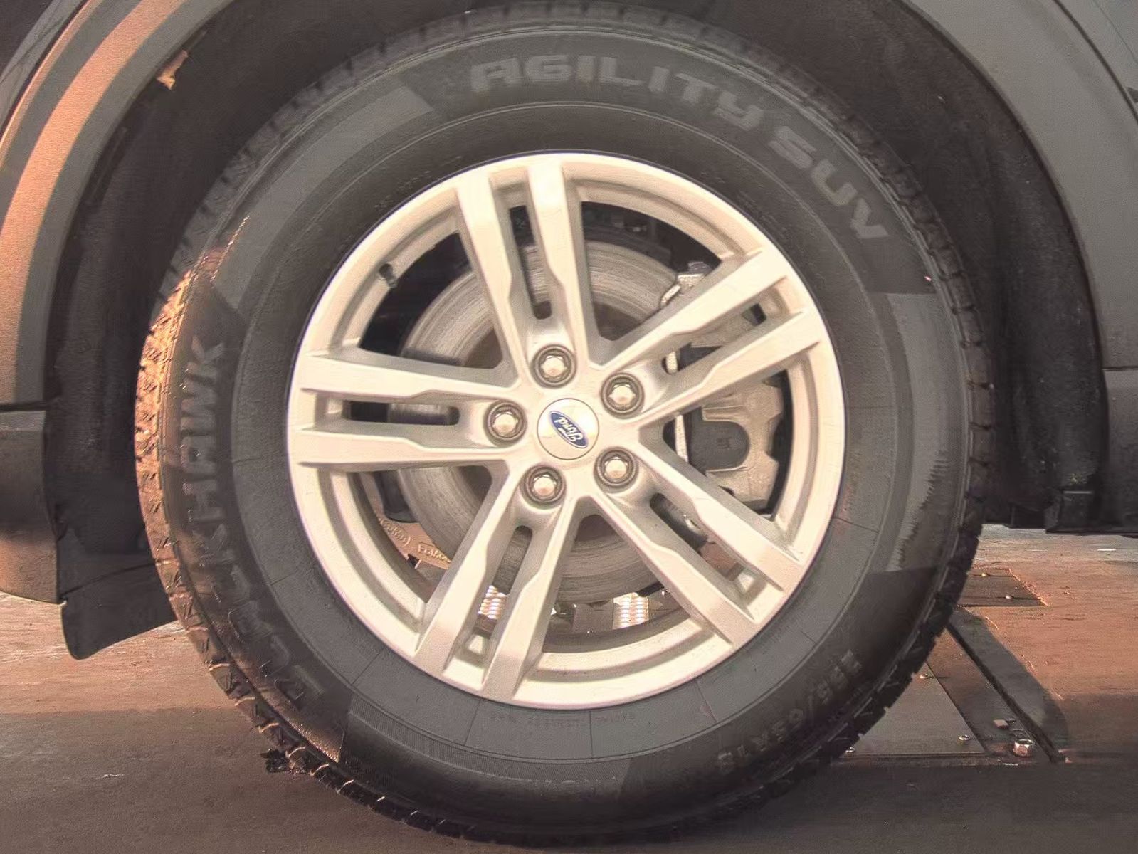 2022 Ford Explorer XLT RWD