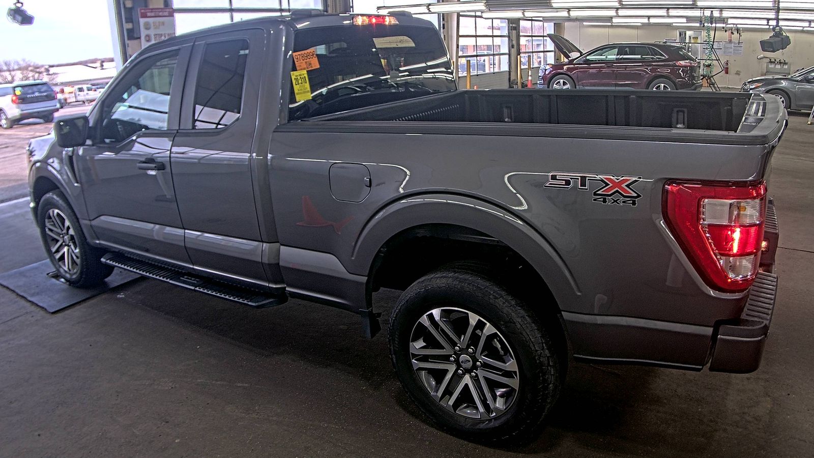 2022 Ford F-150 XL AWD