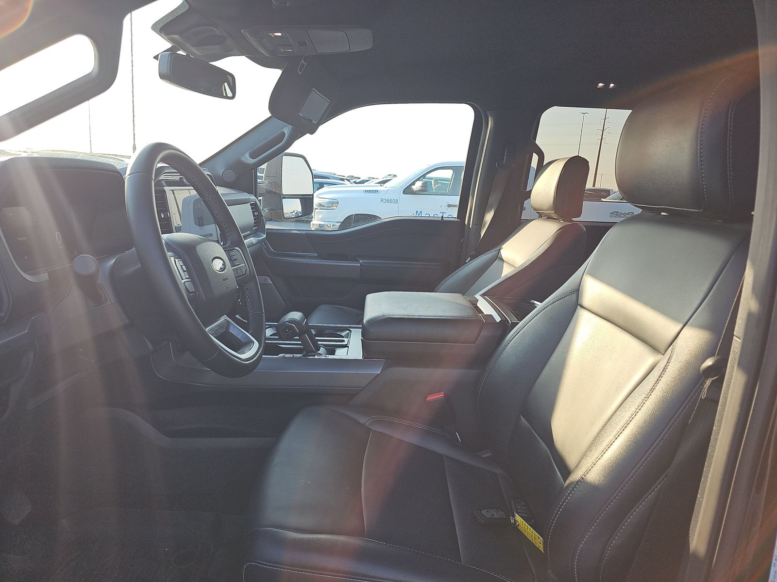 2025 Ford F-150 XLT AWD