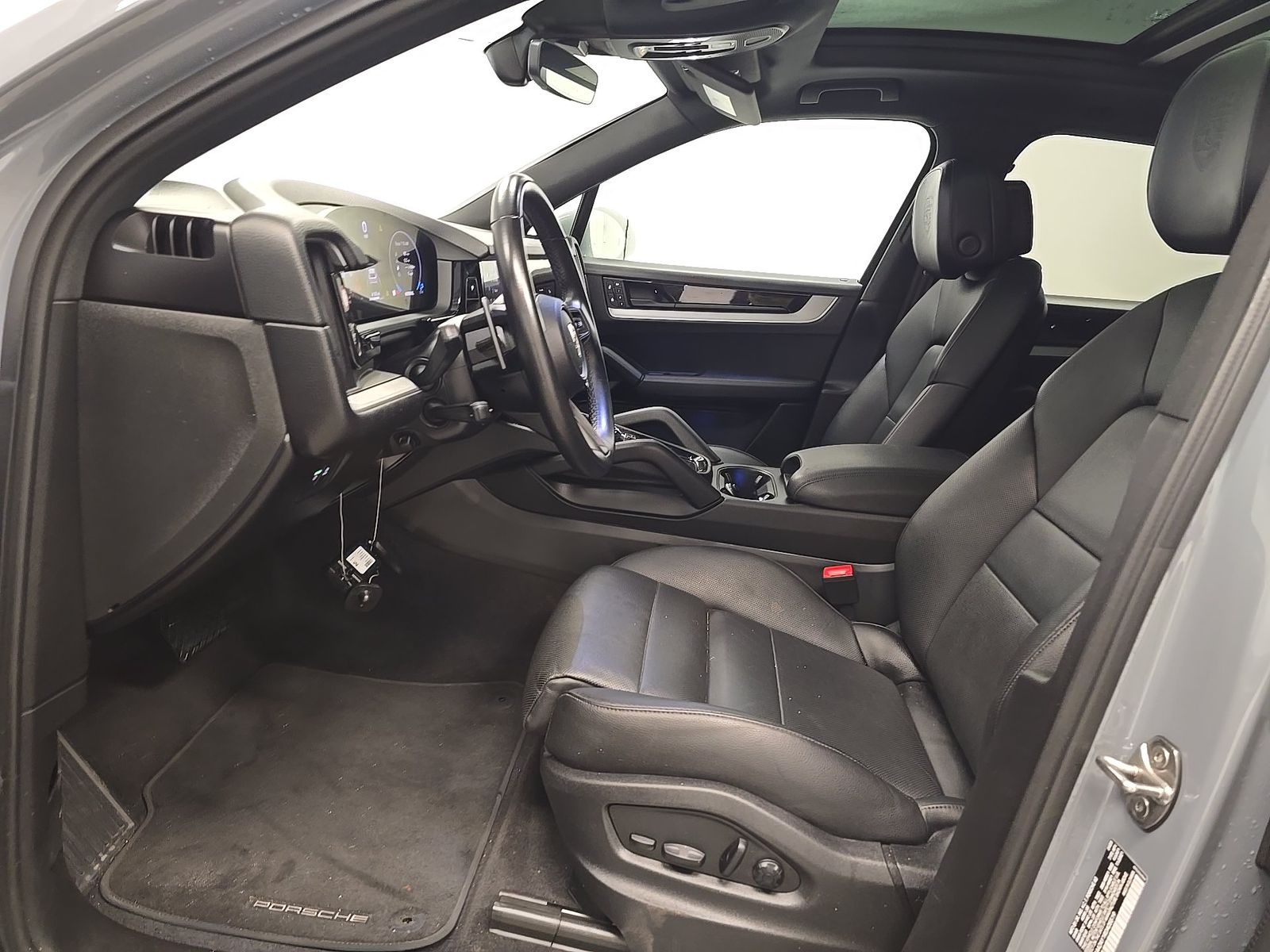 2024 Porsche Cayenne Base AWD