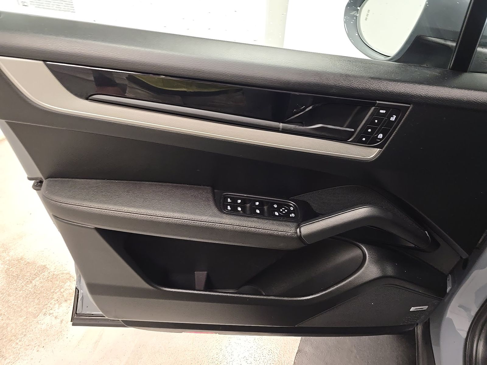 2024 Porsche Cayenne Base AWD