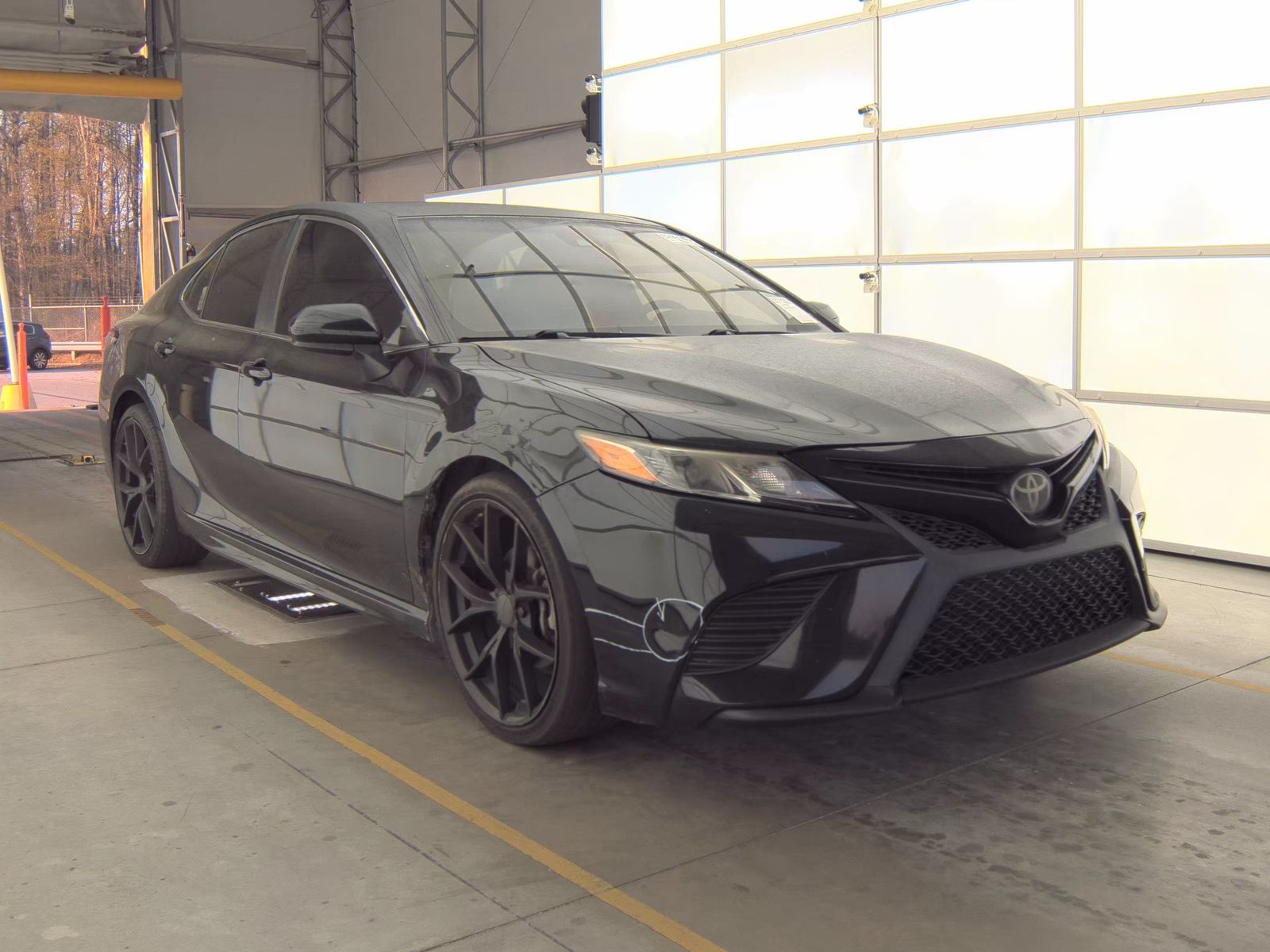 2018 Toyota Camry SE FWD