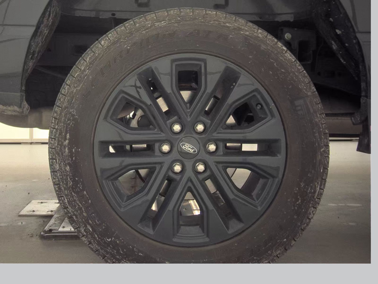 2025 Ford F-150 XLT AWD