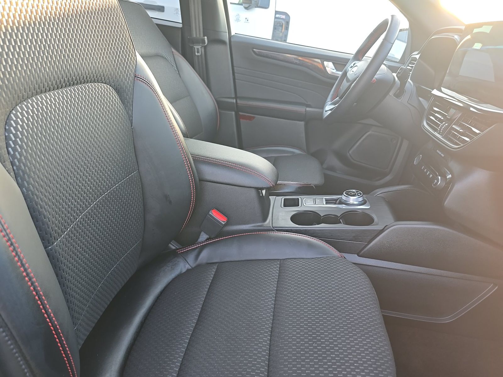 2024 Ford Escape ST-Line AWD