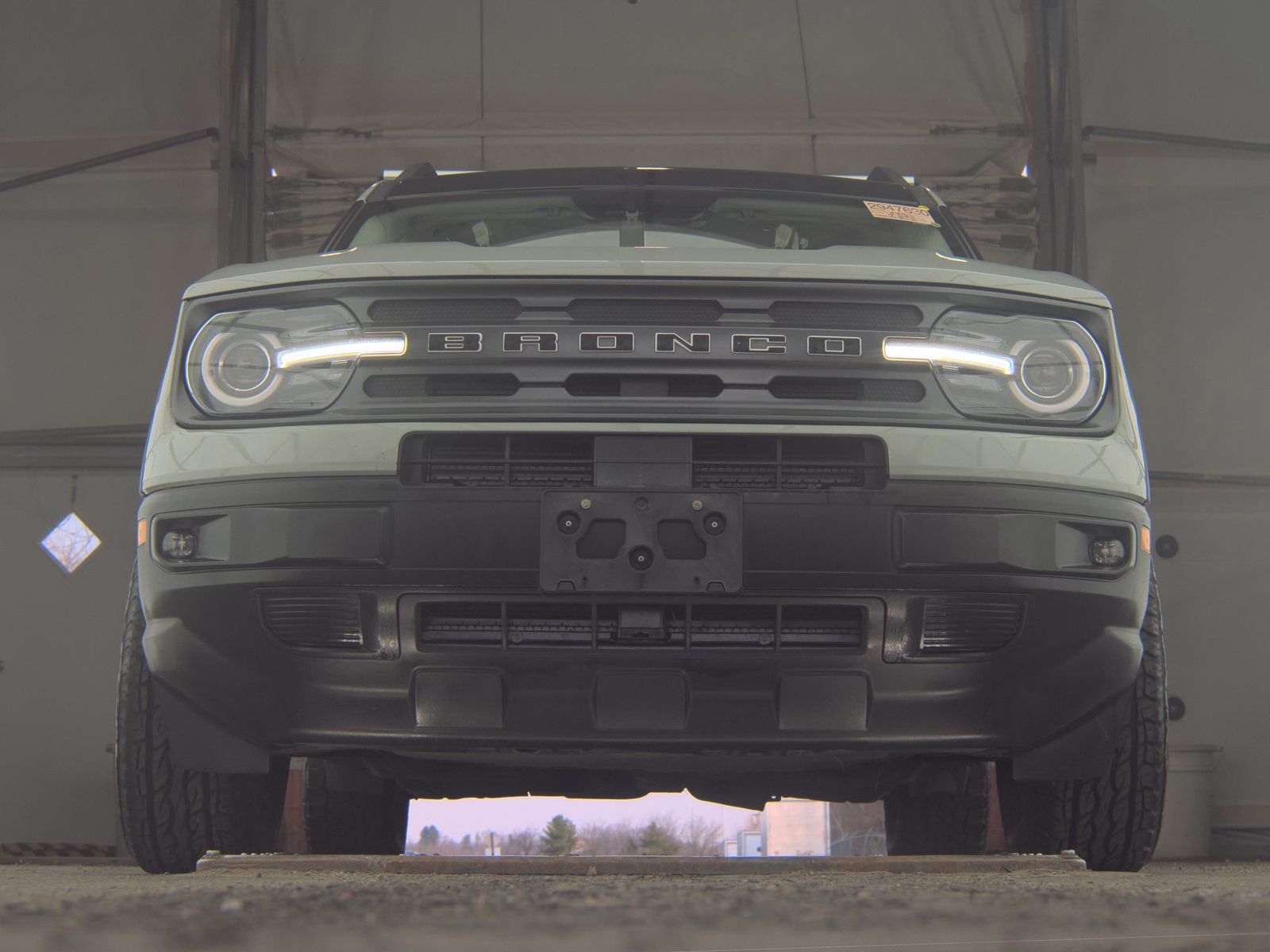 FORD BRONCO - 4