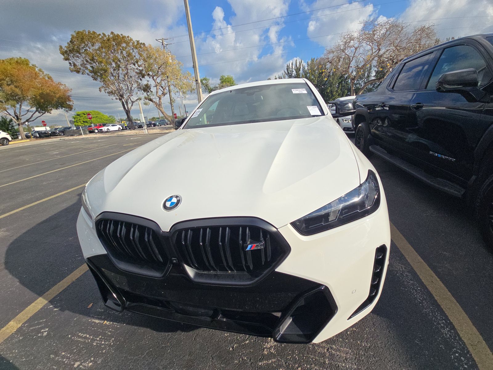2026 BMW X6 M60i xDrive AWD