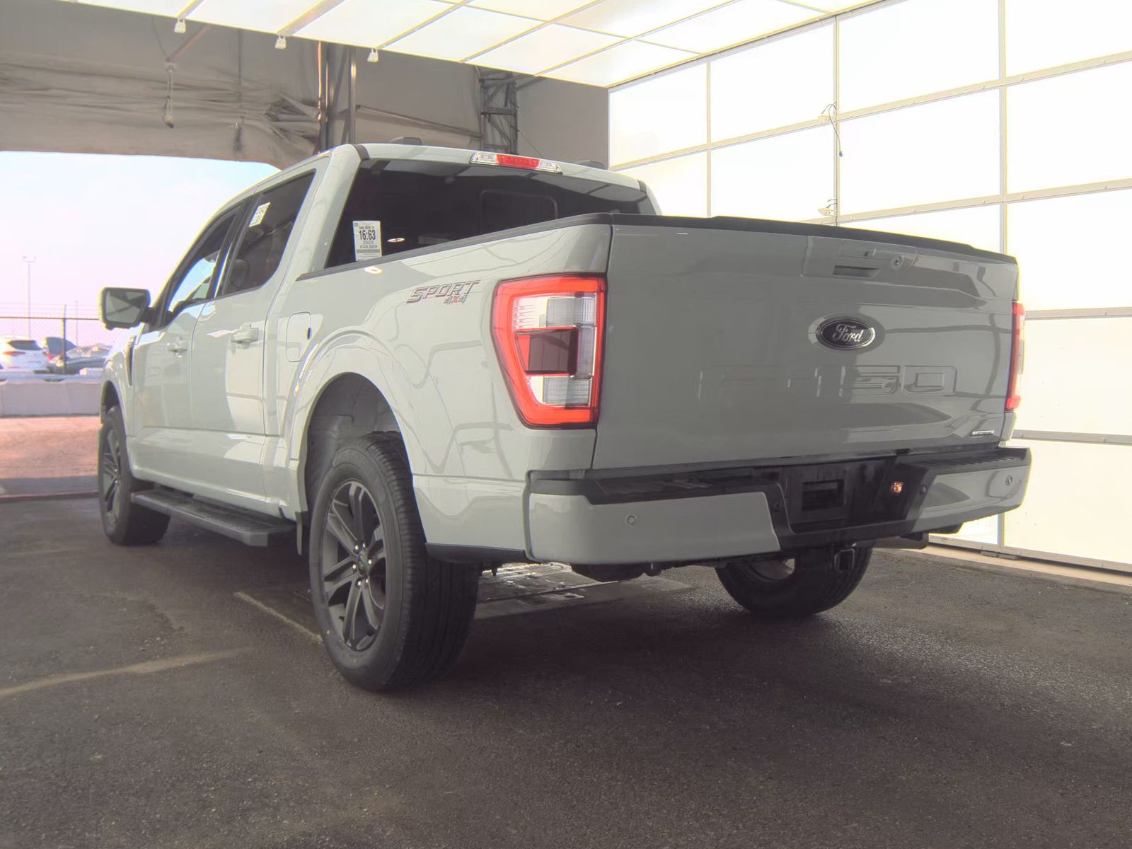 2023 Ford F-150 Lariat AWD