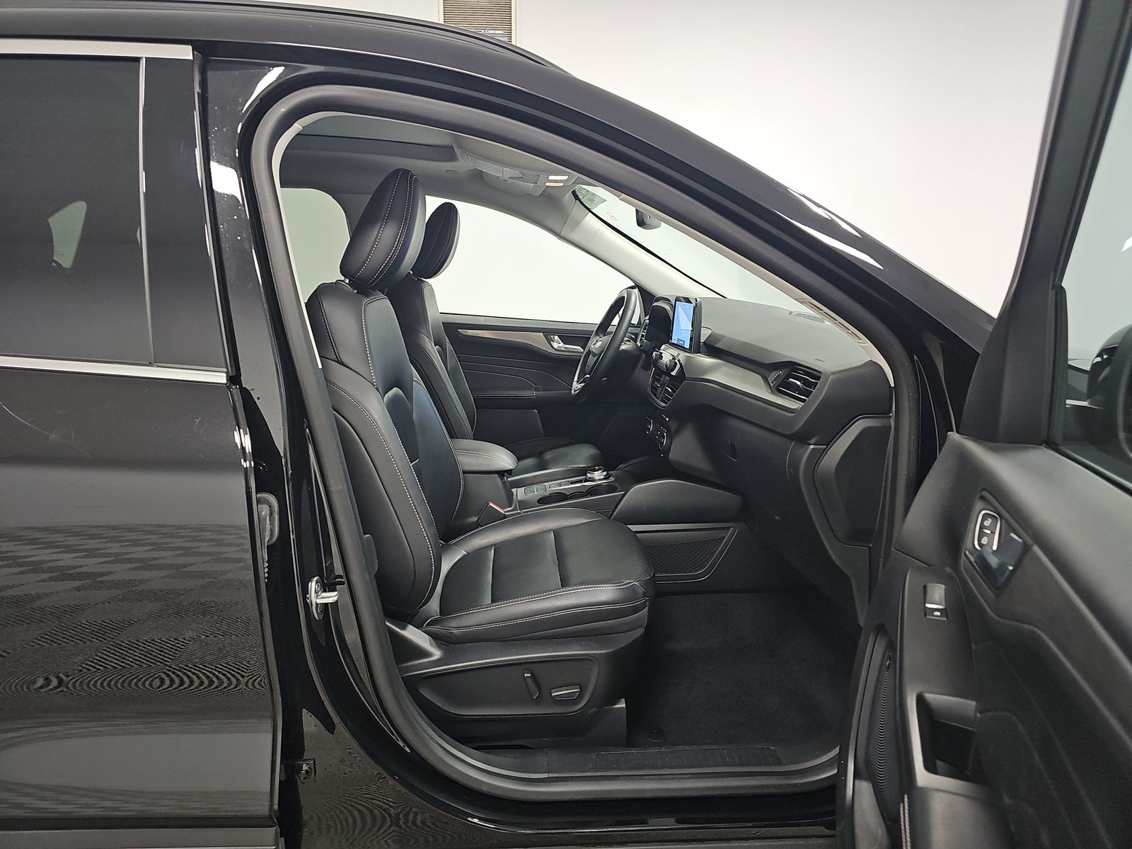 2021 Ford Escape Titanium AWD