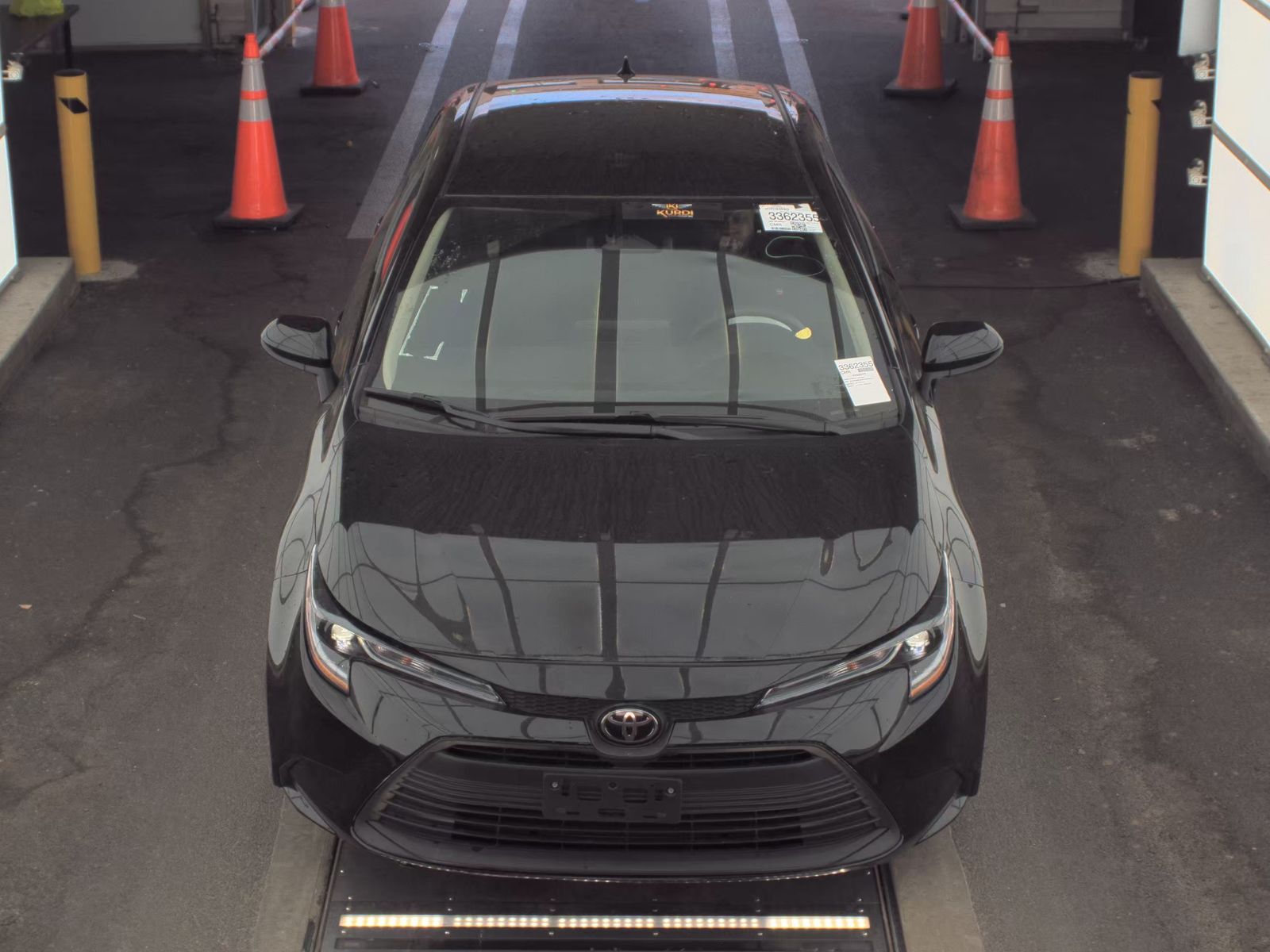 2025 Toyota Corolla LE FWD