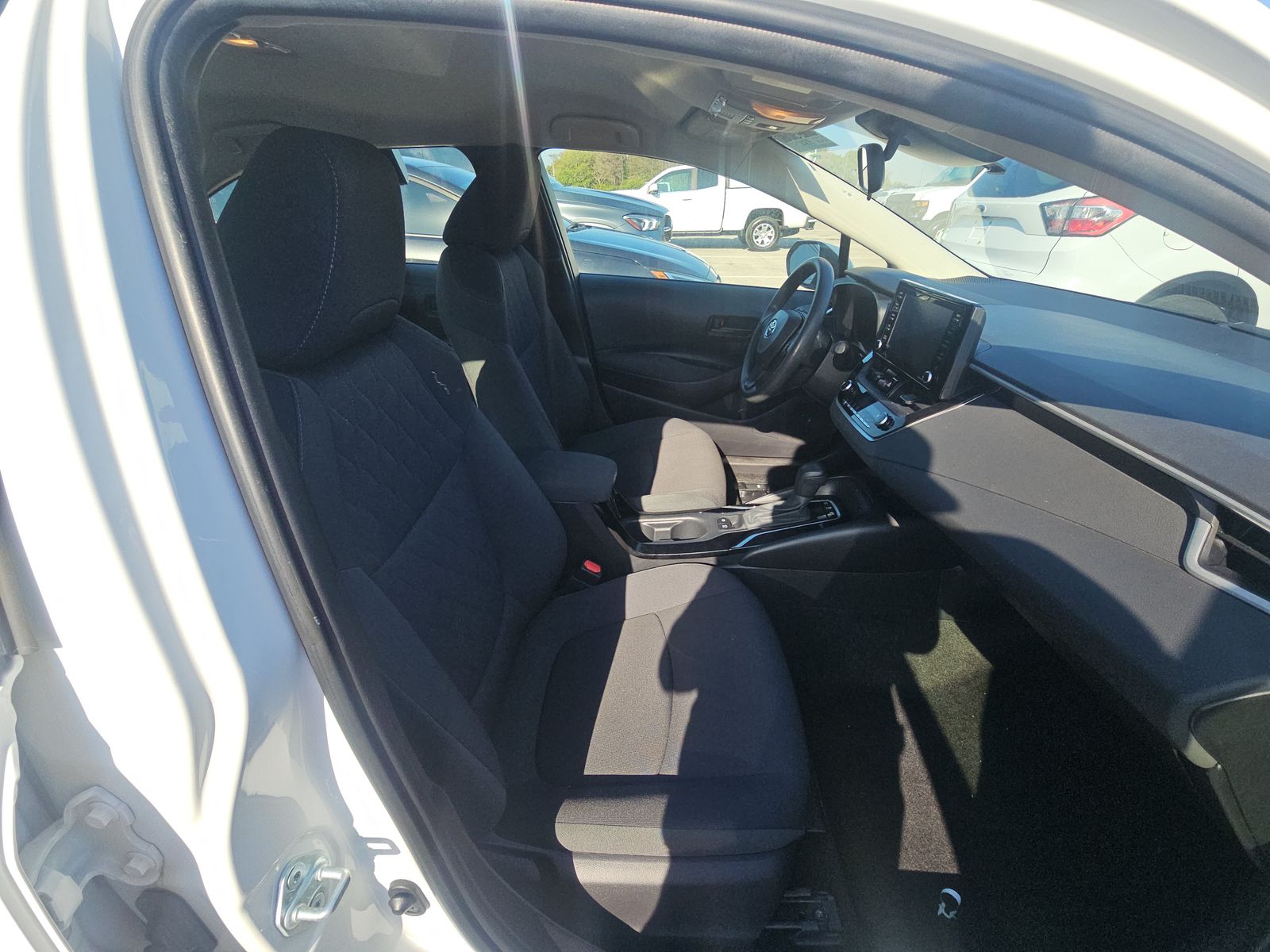 2022 Toyota Corolla Hybrid LE FWD