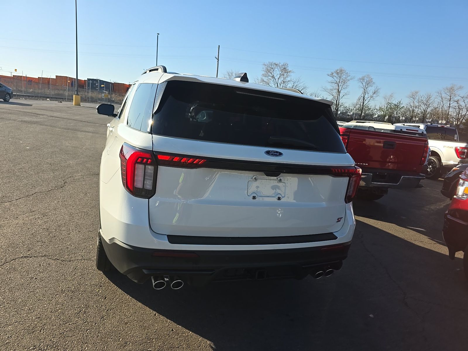 2025 Ford Explorer ST RWD