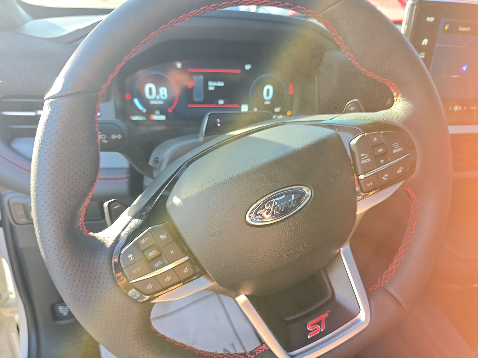 2025 Ford Explorer ST RWD