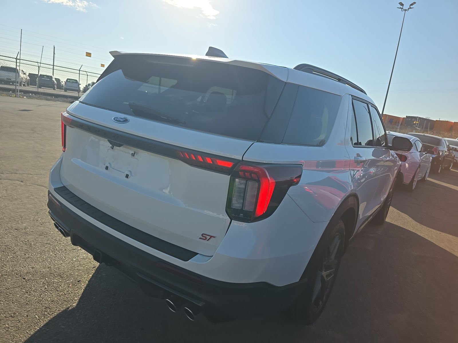 2025 Ford Explorer ST RWD