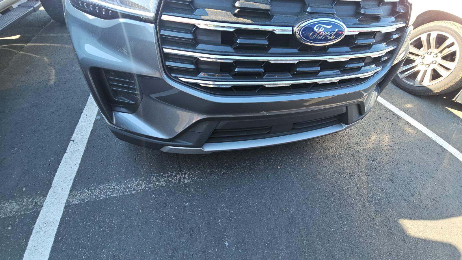 2025 Ford Explorer Active RWD