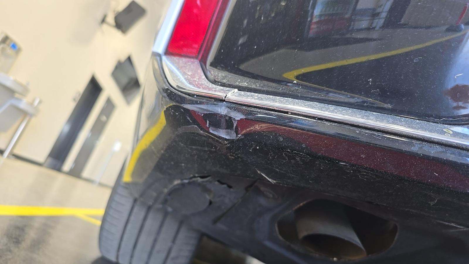 2024 BMW 7 Series 740i RWD