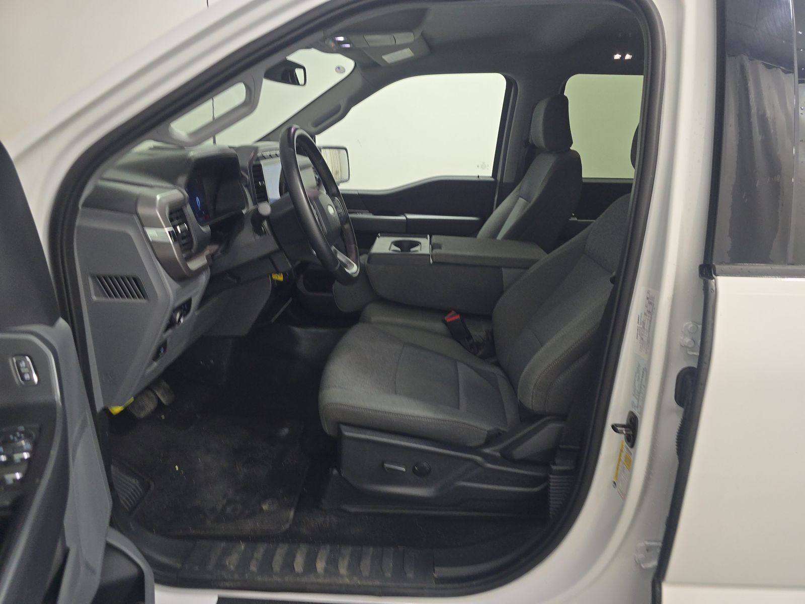 2024 Ford F-150 XLT AWD