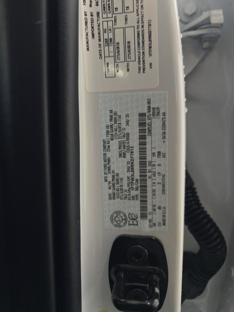 2024 Ford F-150 XLT AWD