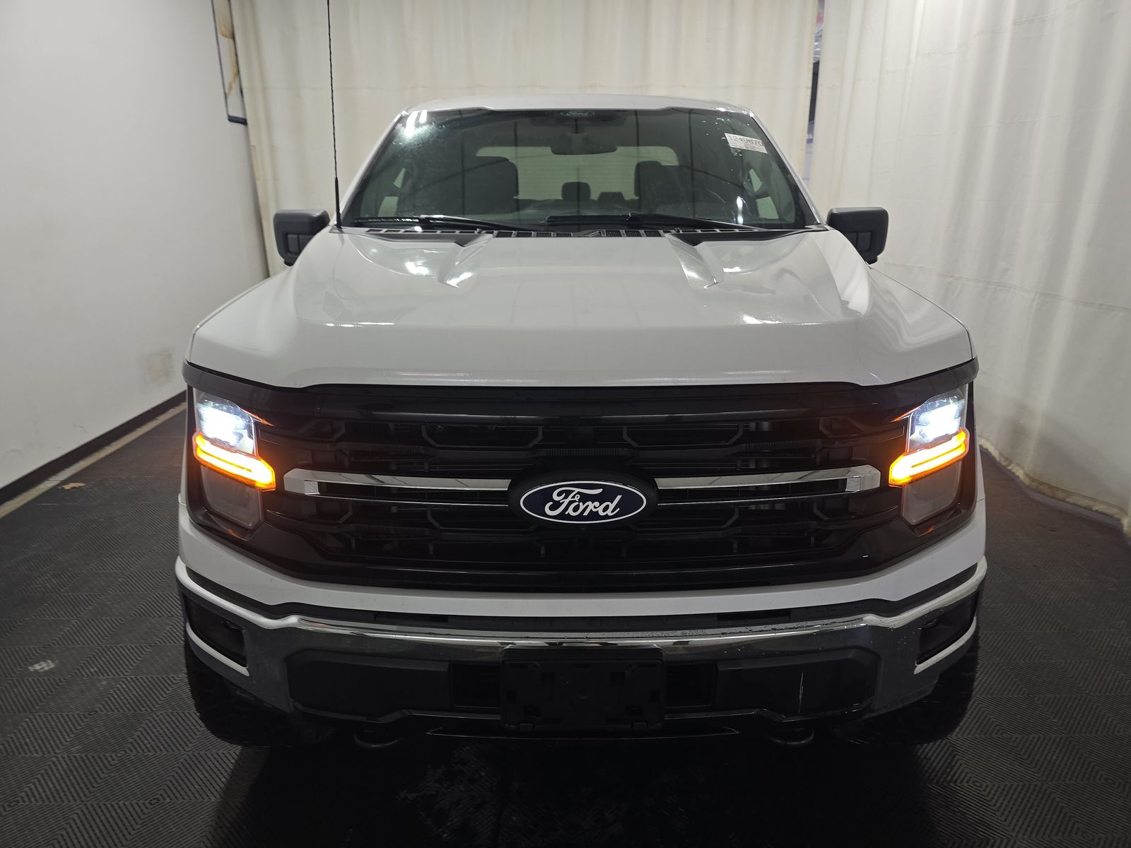 2024 Ford F-150 XLT AWD