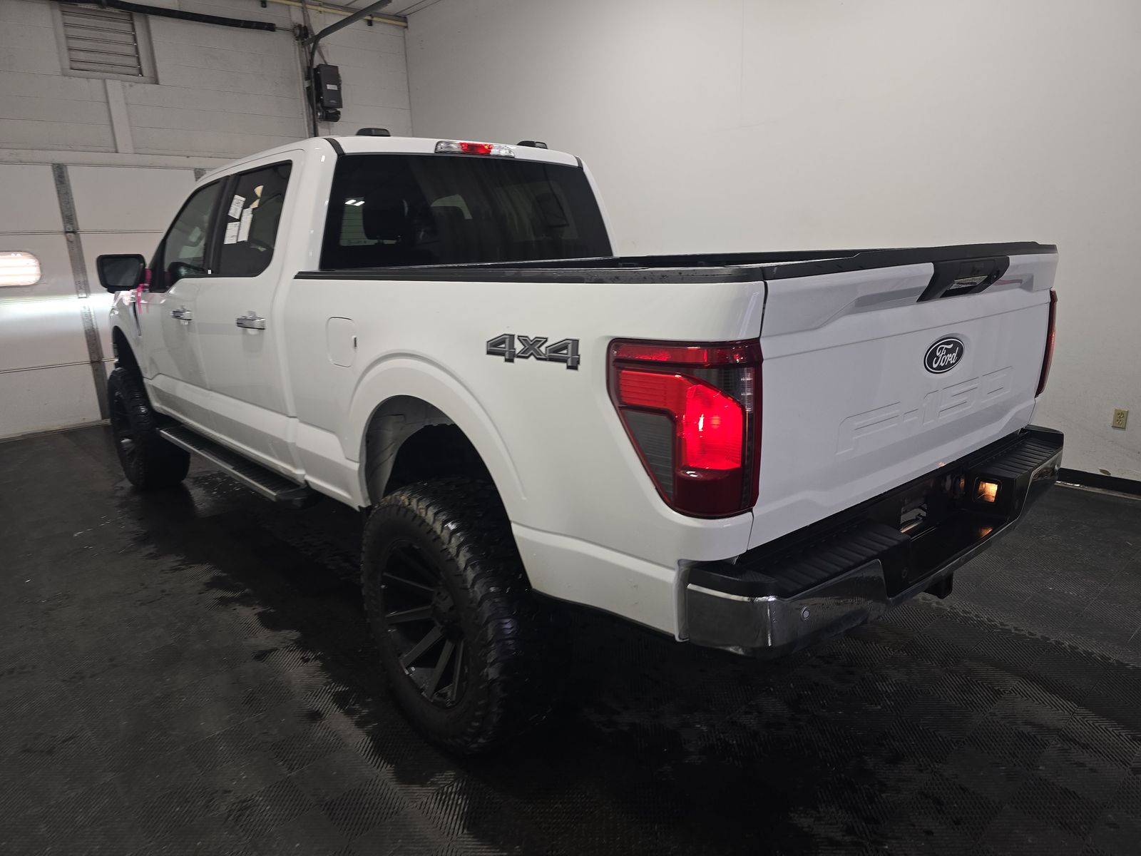 2024 Ford F-150 XLT AWD