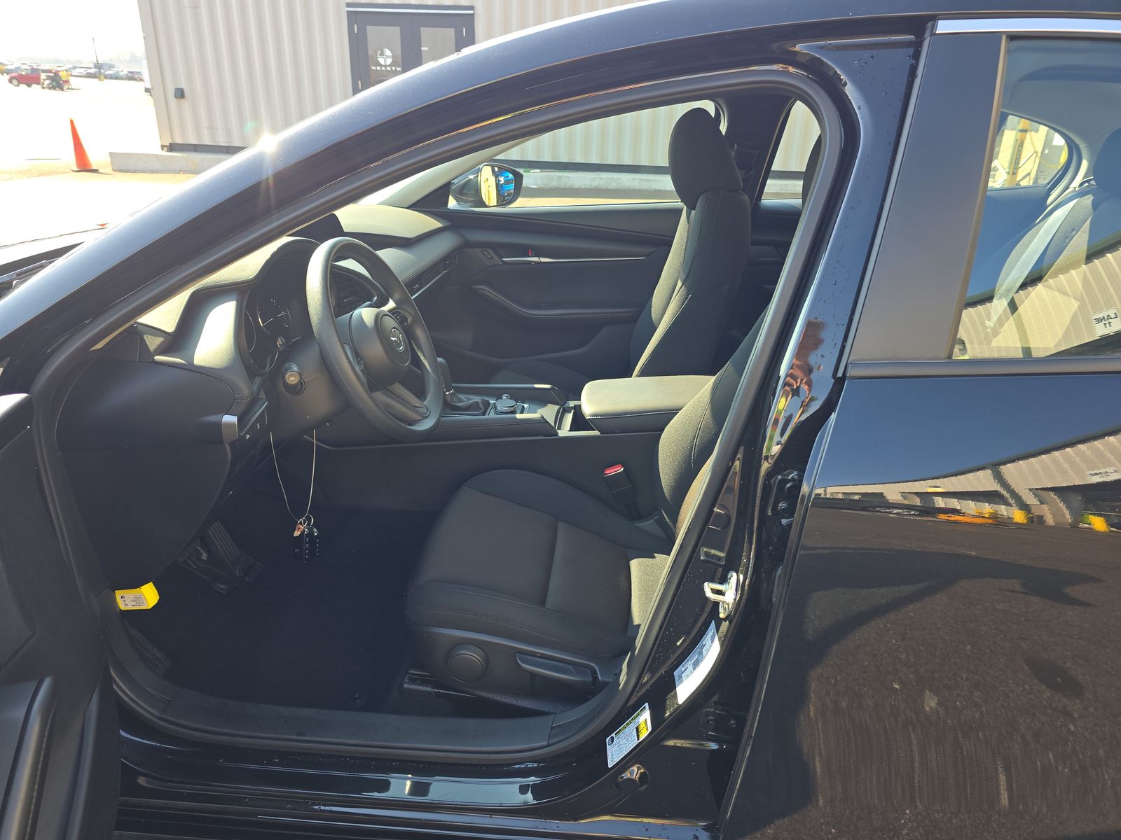 2025 MAZDA MAZDA3 2.5 S FWD