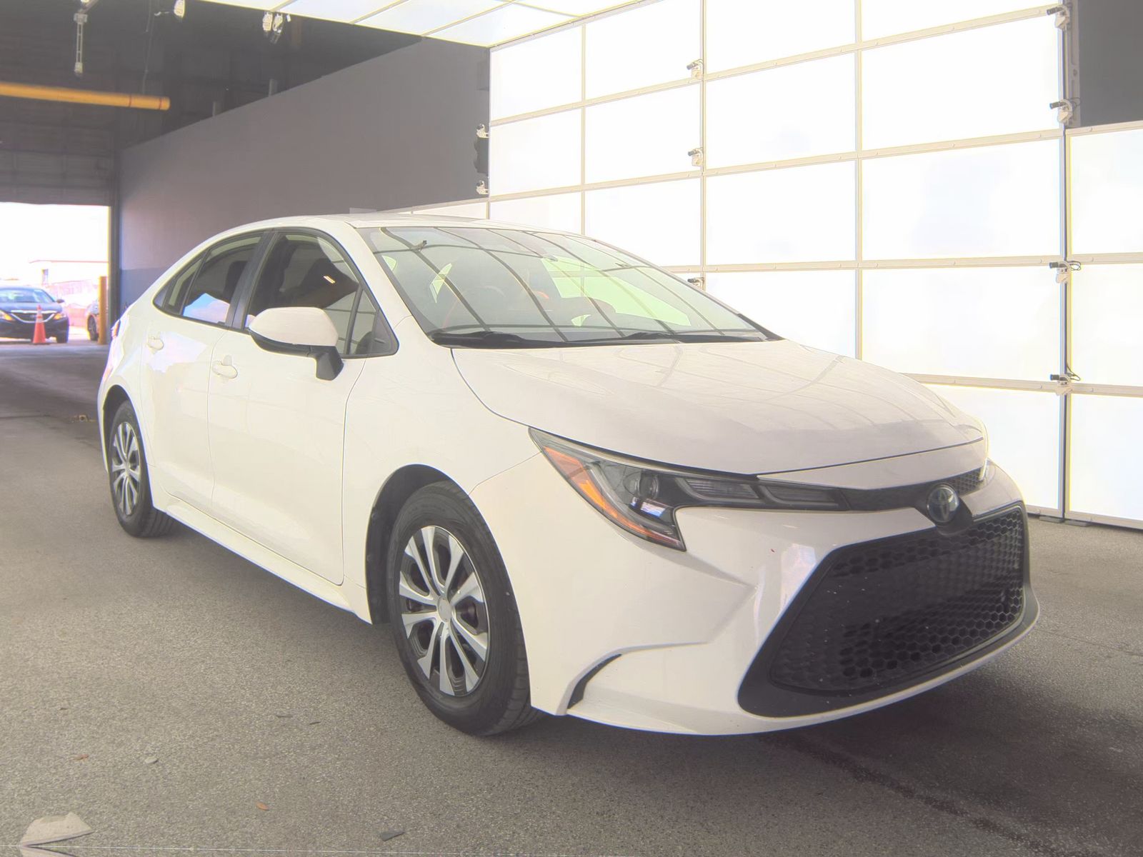2022 Toyota Corolla Hybrid LE FWD