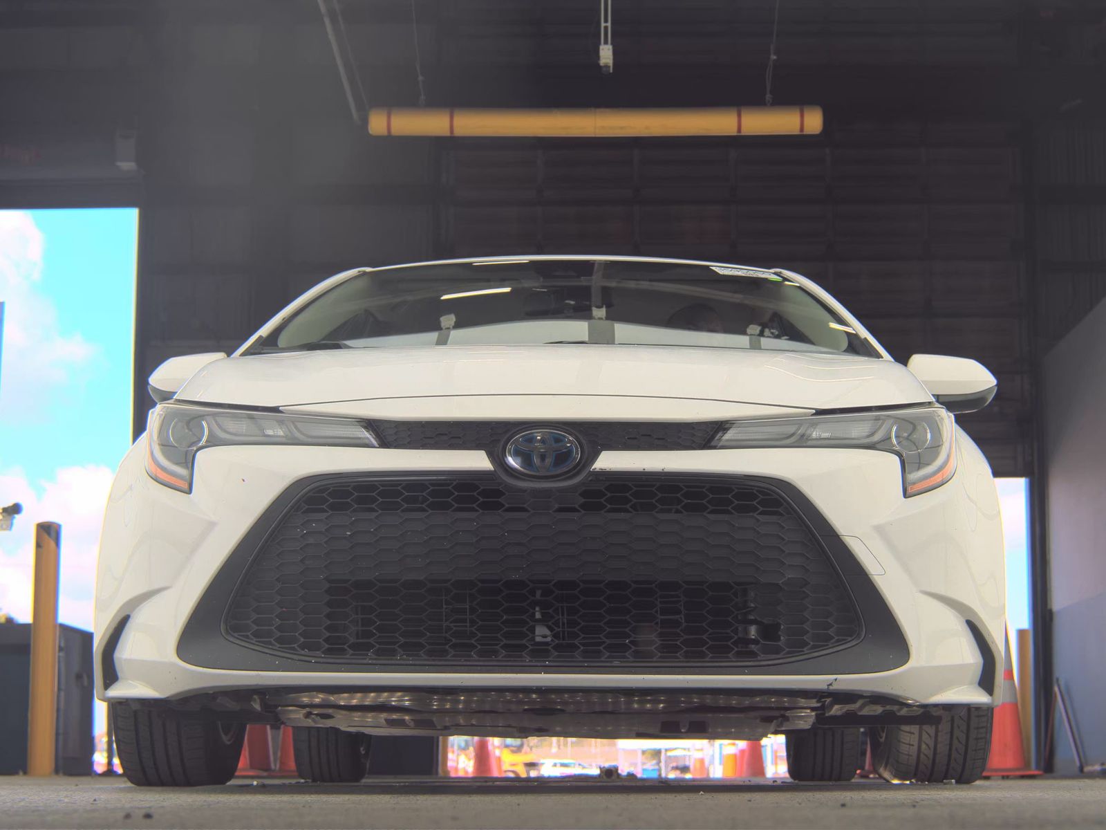 2022 Toyota Corolla Hybrid LE FWD