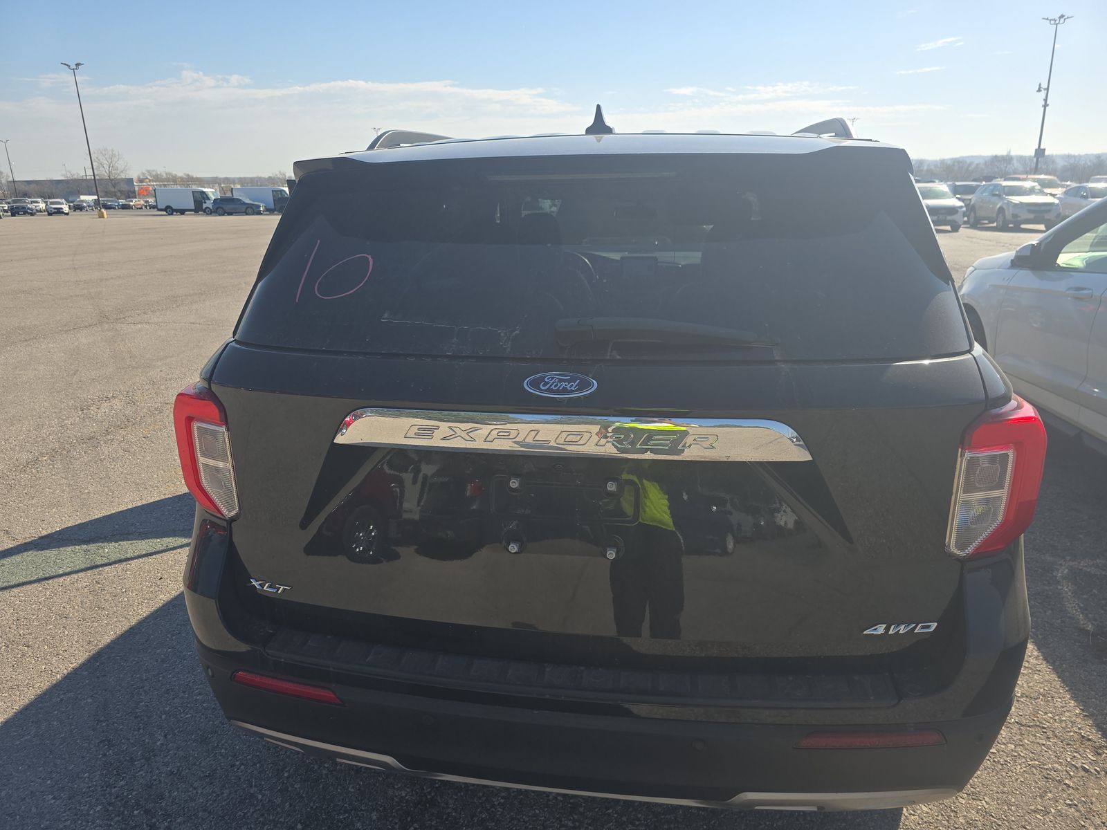 2023 Ford Explorer XLT AWD