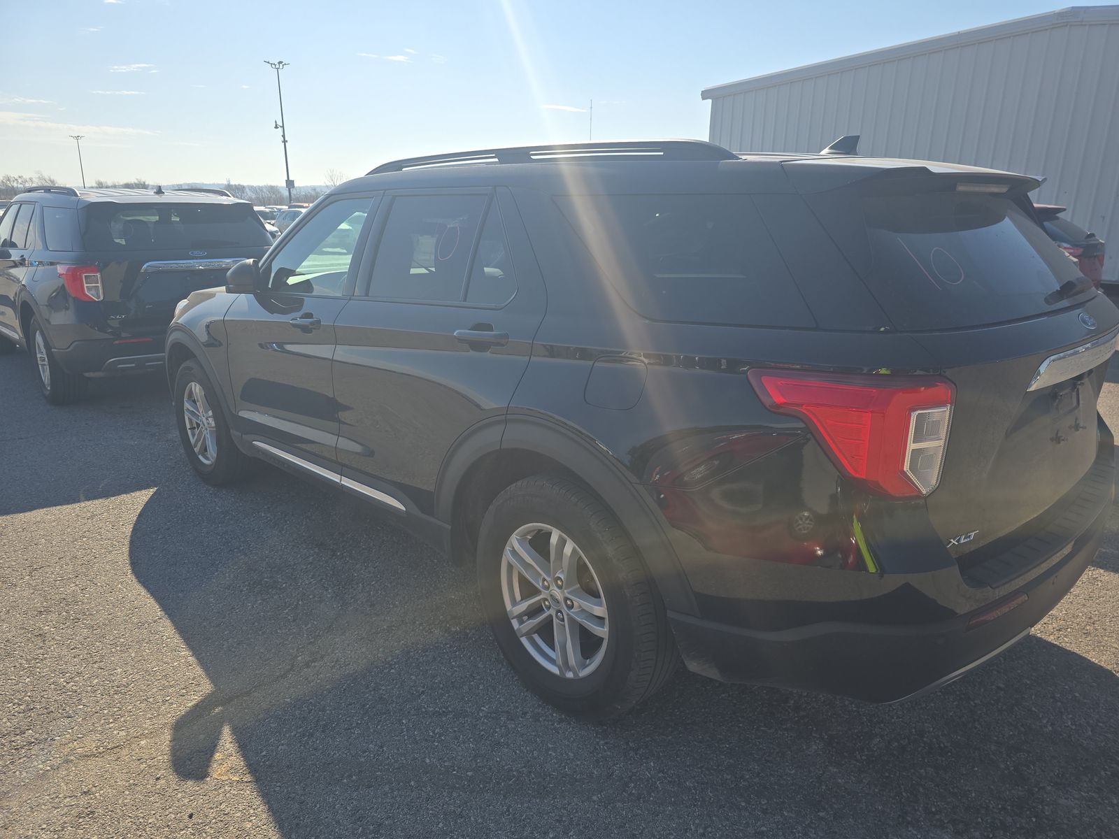2023 Ford Explorer XLT AWD