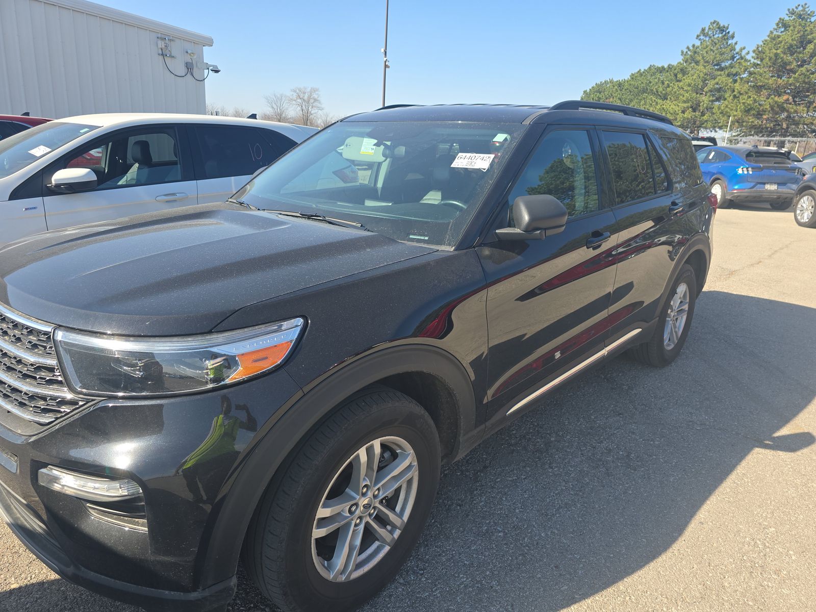 2023 Ford Explorer XLT AWD