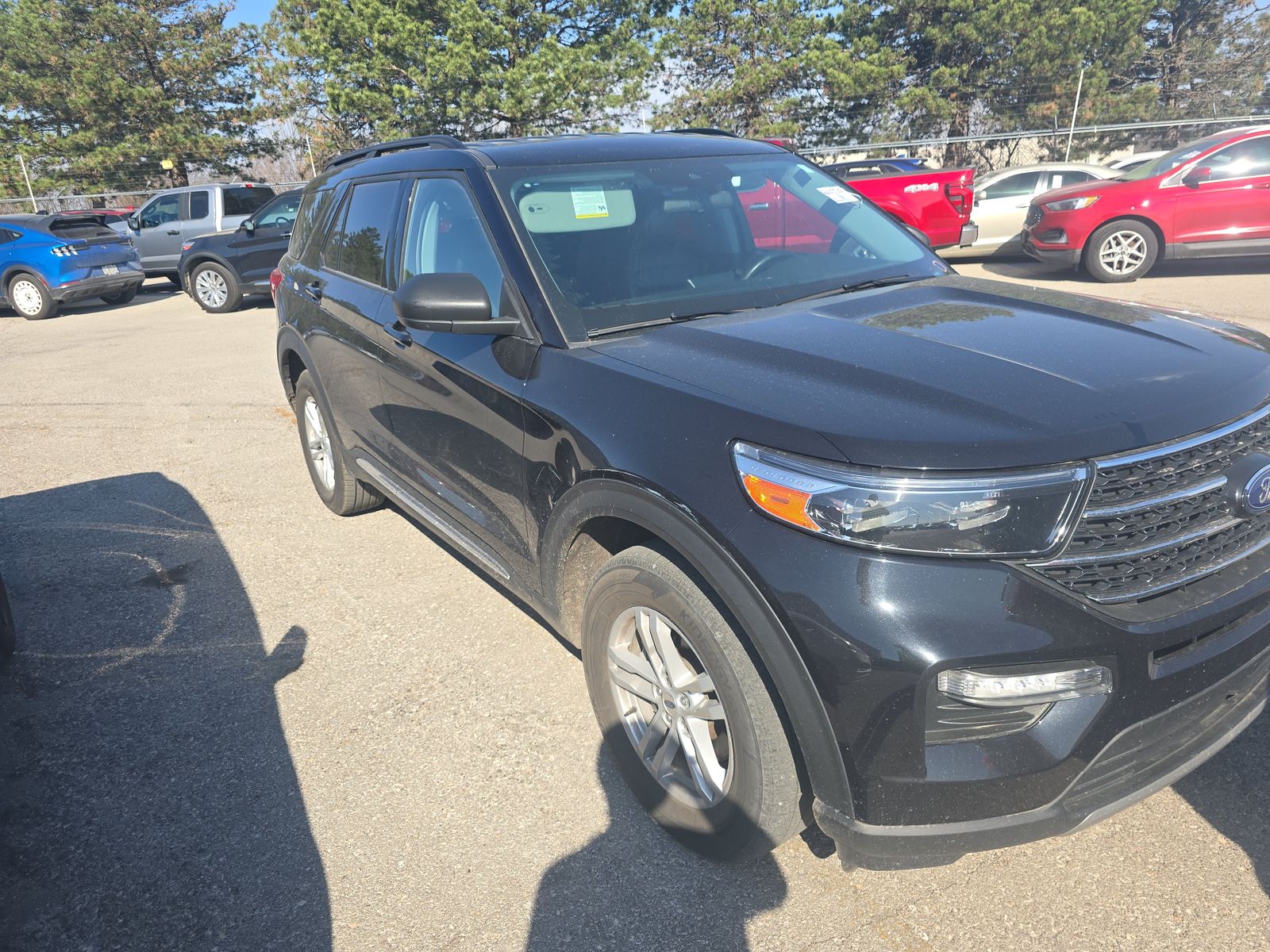 2023 Ford Explorer XLT AWD