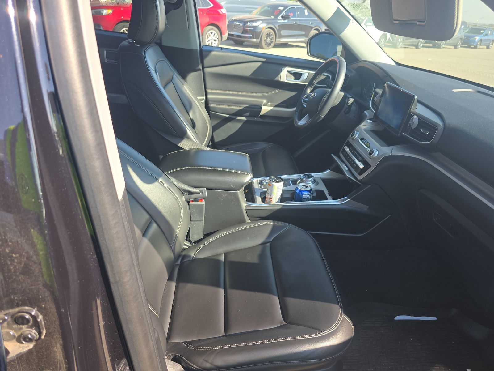 2023 Ford Explorer XLT AWD