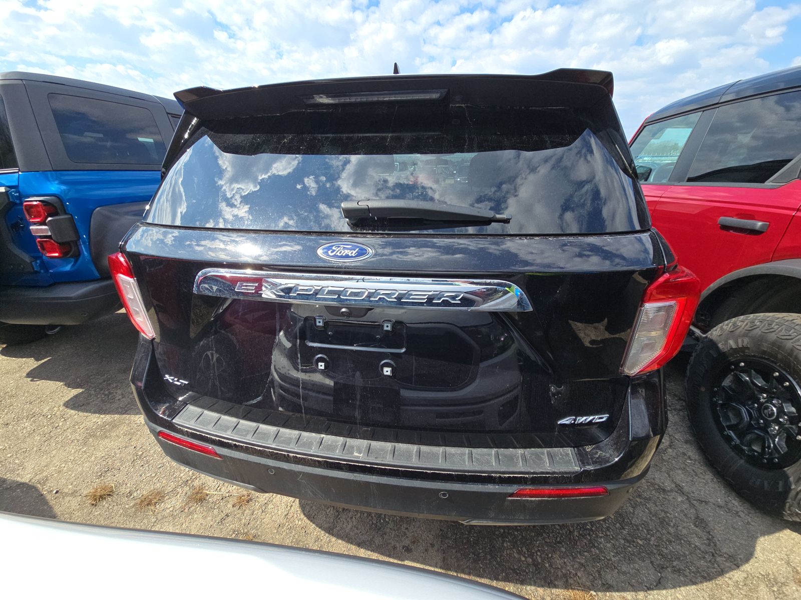 2022 Ford Explorer XLT AWD
