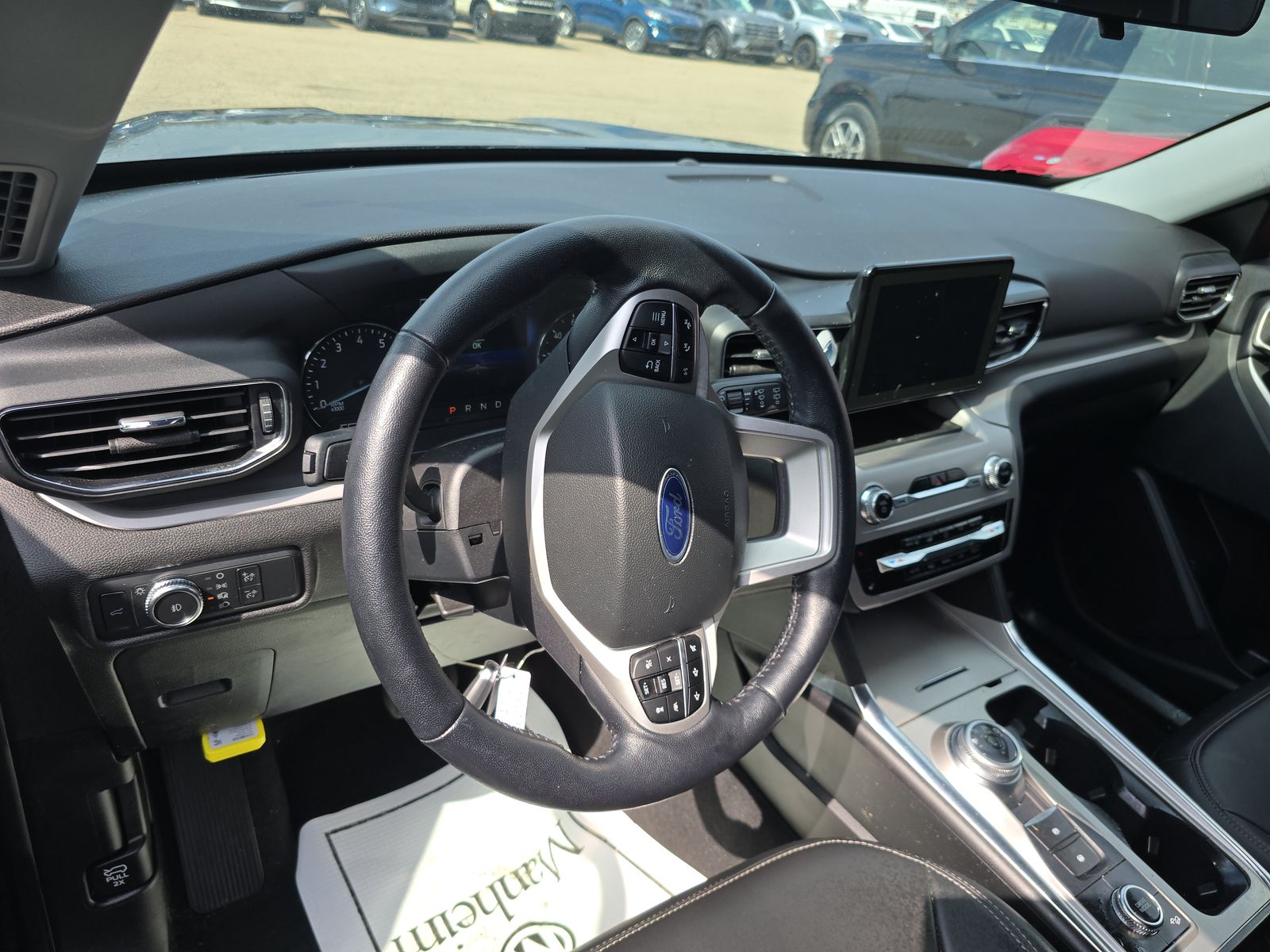 2022 Ford Explorer XLT AWD