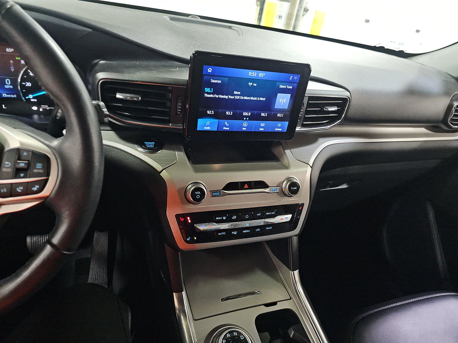 2022 Ford Explorer XLT AWD