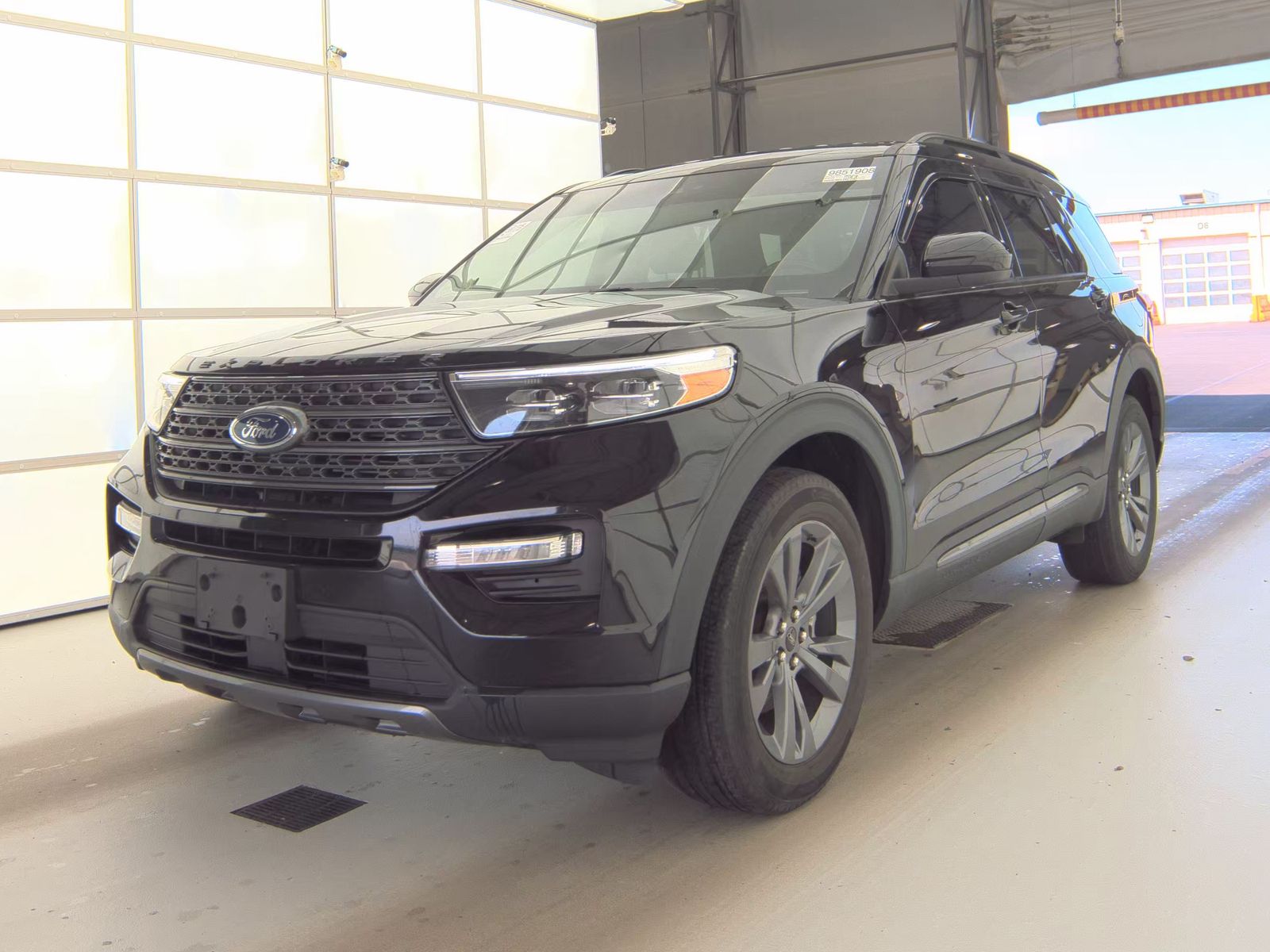 2022 Ford Explorer XLT AWD