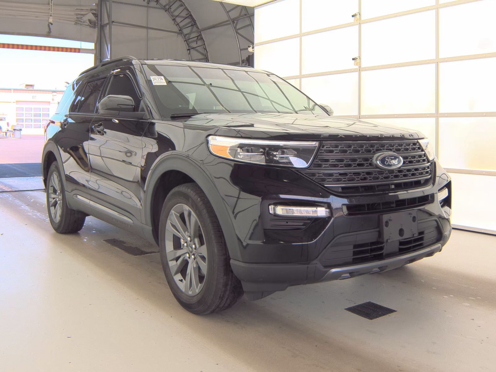 2022 Ford Explorer XLT AWD