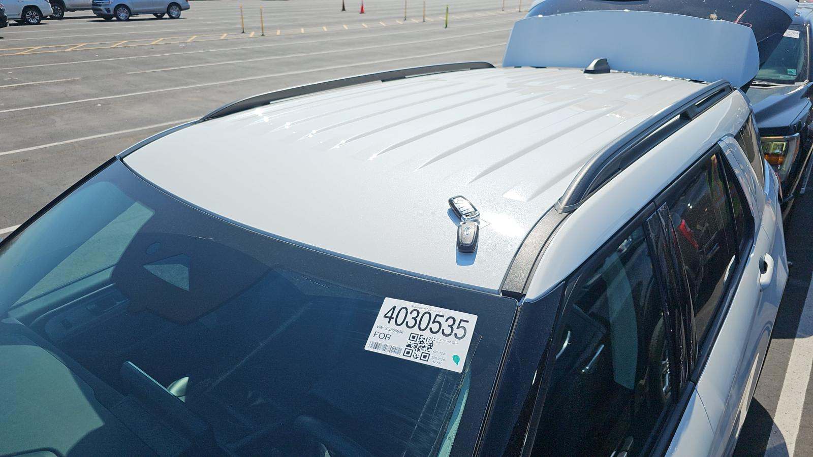 2025 Ford Explorer Active AWD