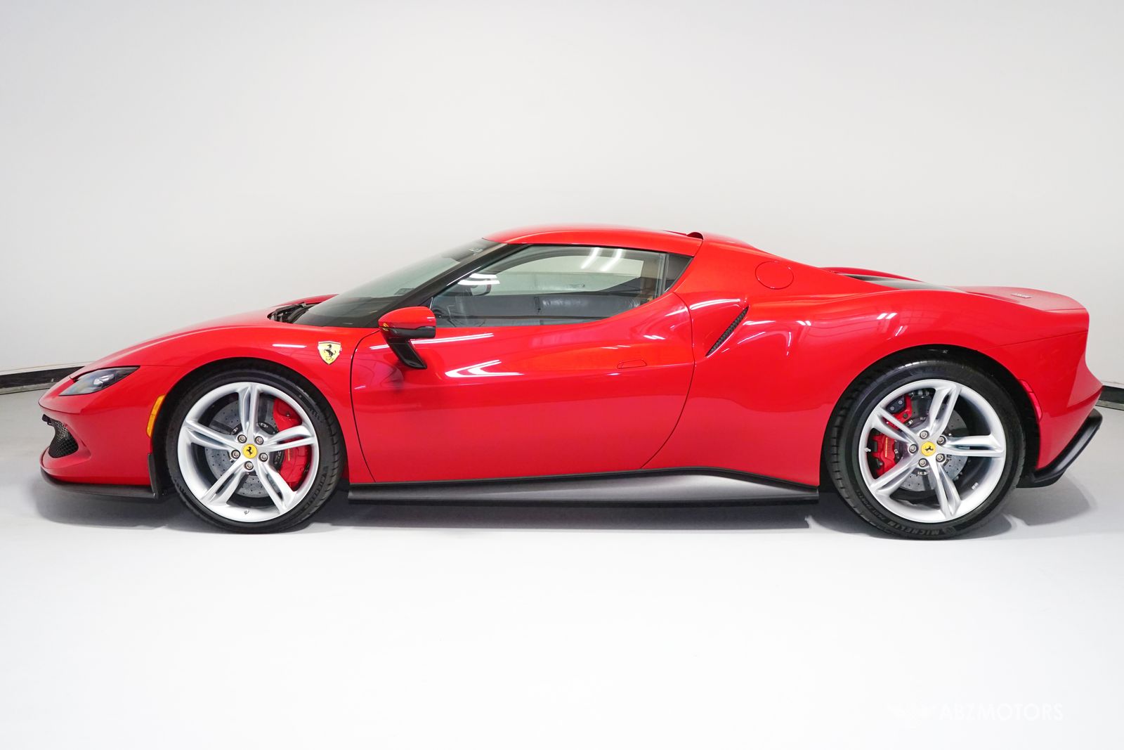 2023 Ferrari 296 GTB Base RWD