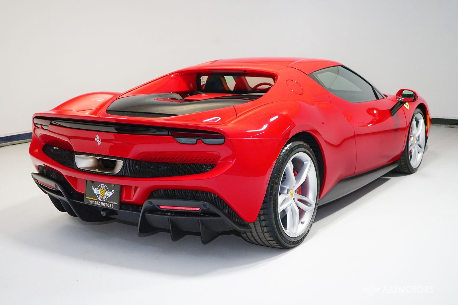 2023 Ferrari 296 GTB Base RWD