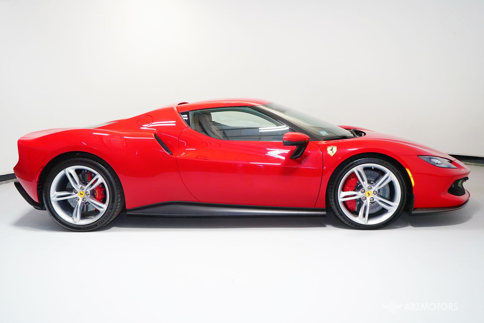 2023 Ferrari 296 GTB Base RWD