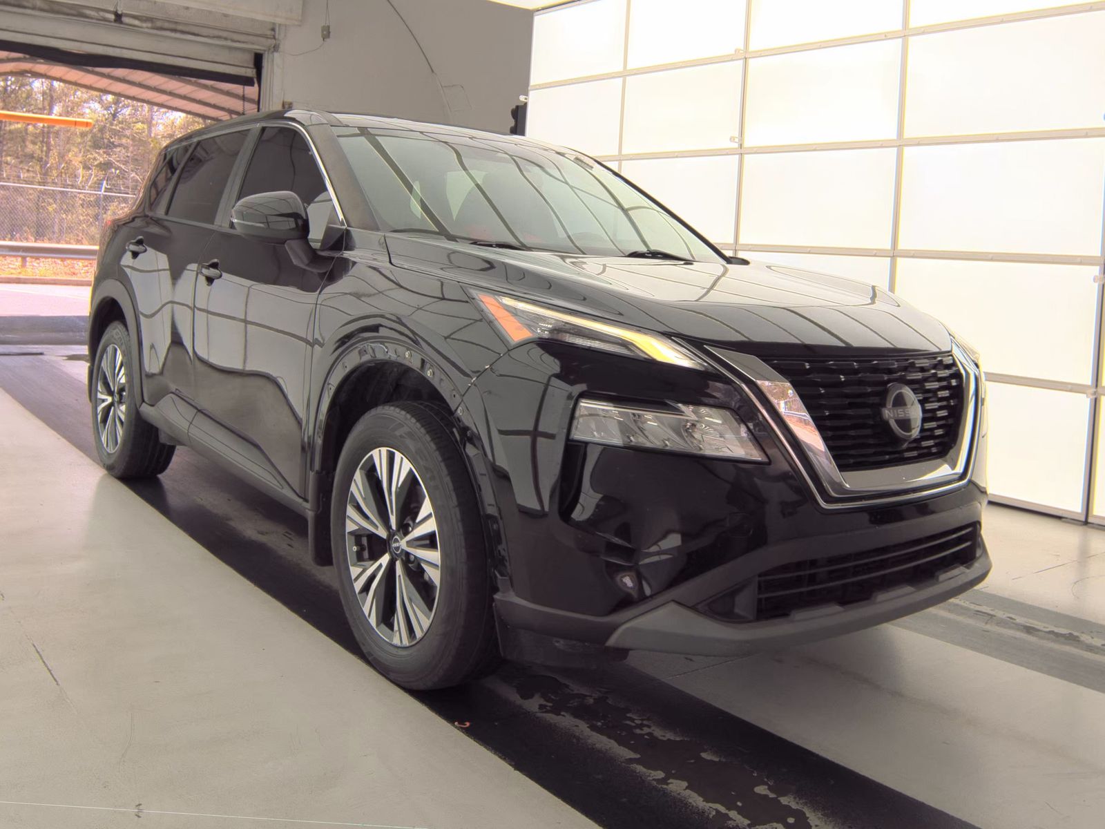2022 Nissan Rogue SV FWD