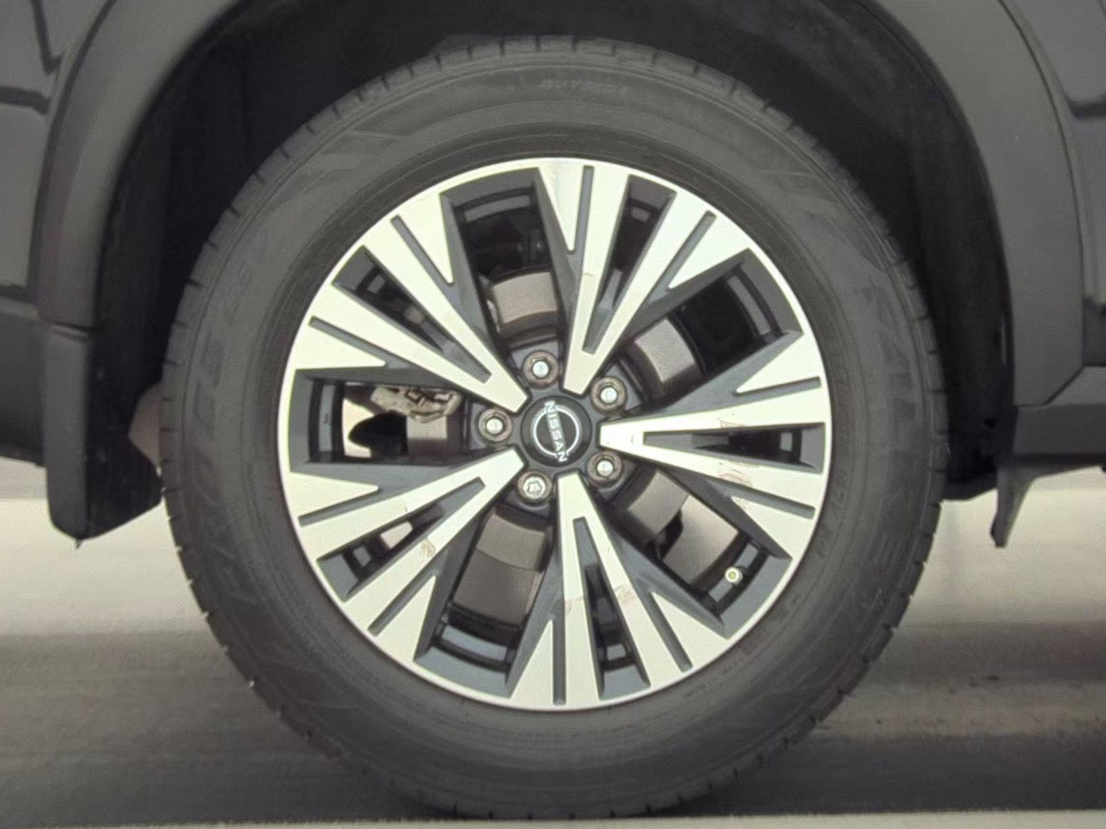 2022 Nissan Rogue SV FWD